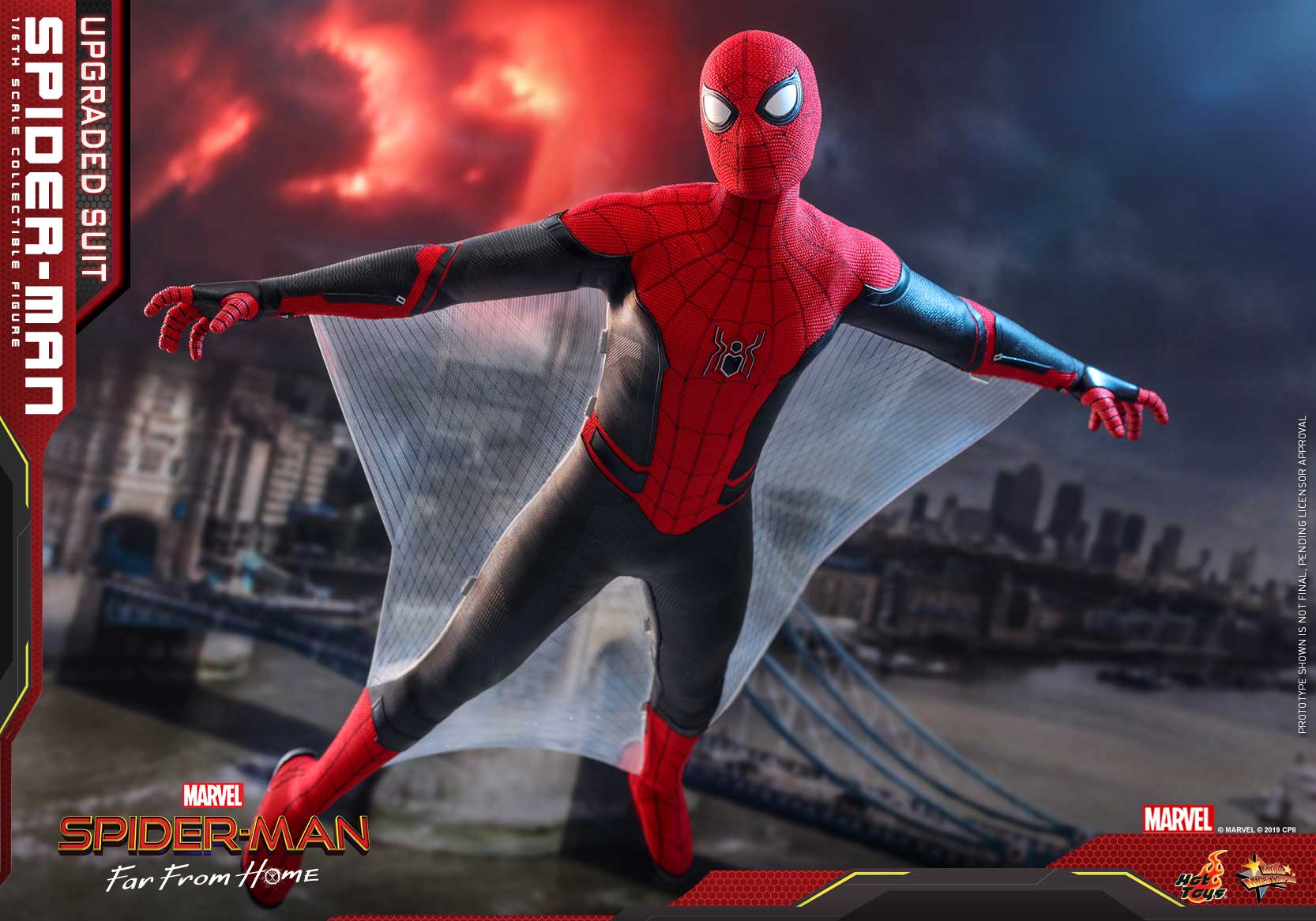 多套蜘蛛战衣先后登场,包括:《复仇者联盟 3:无限战争》的钢铁蜘蛛战